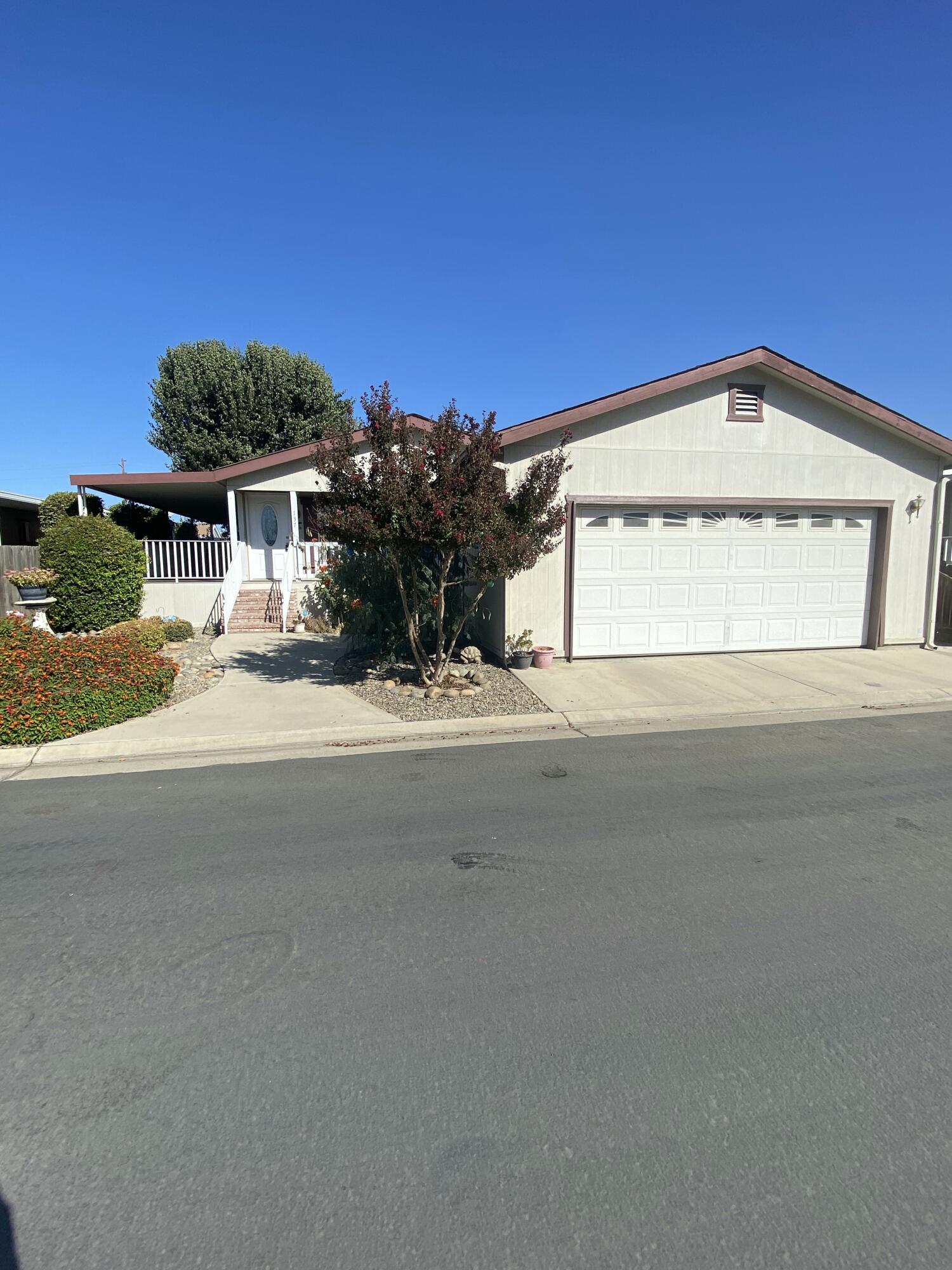 100 S Westwood St #137, Porterville, CA 93257