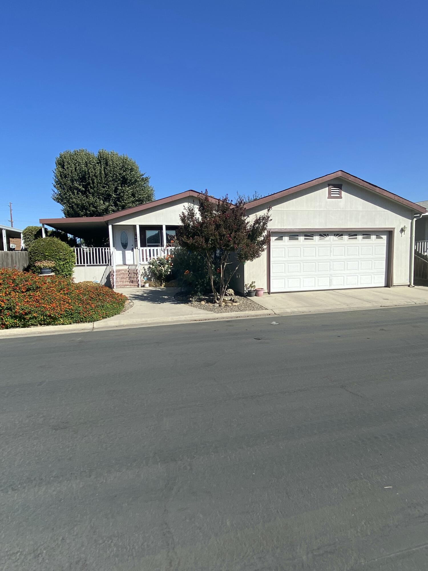 100 S Westwood St #137, Porterville, CA 93257