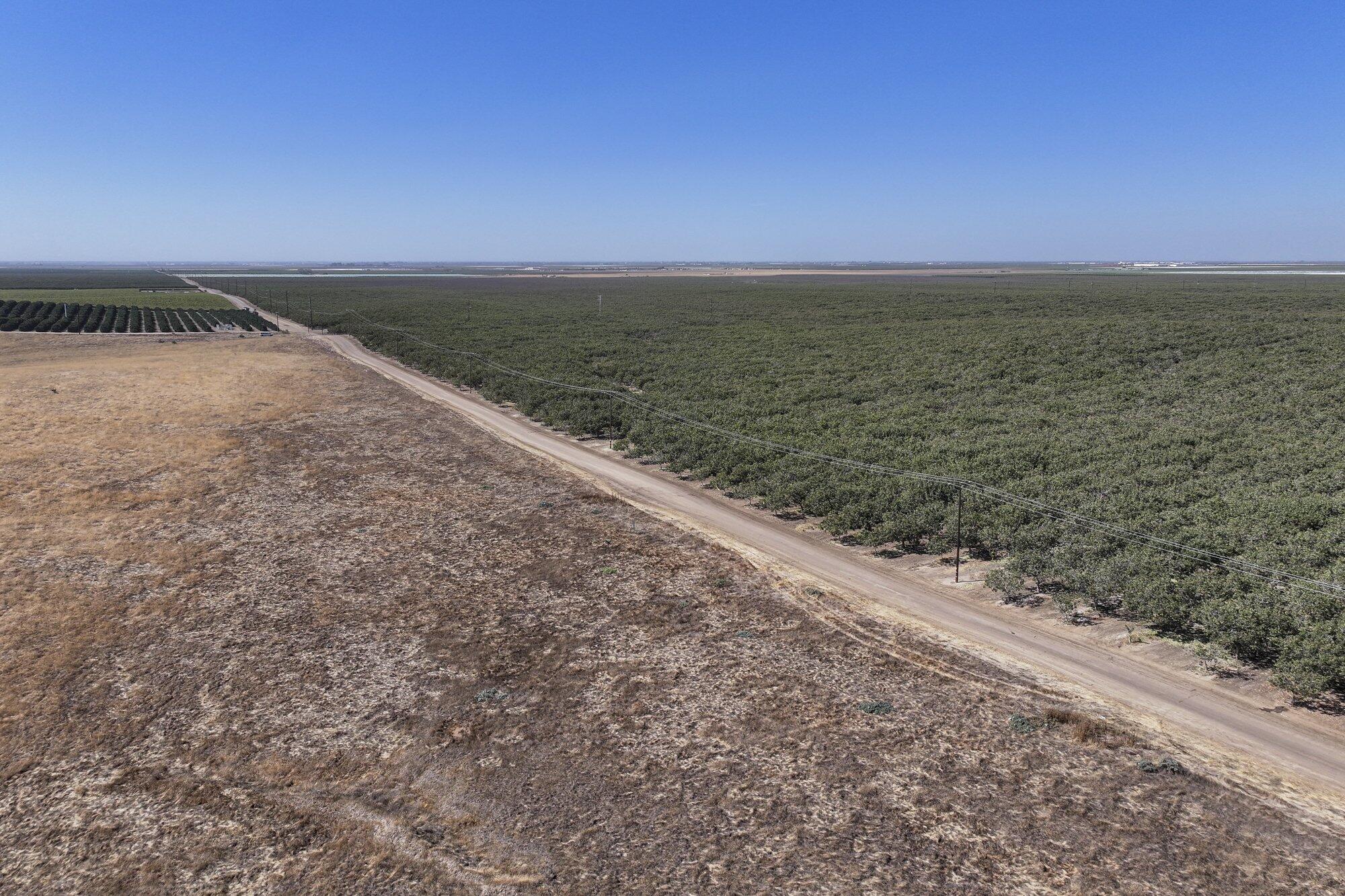0 Hart Ave, Delano, CA 93215