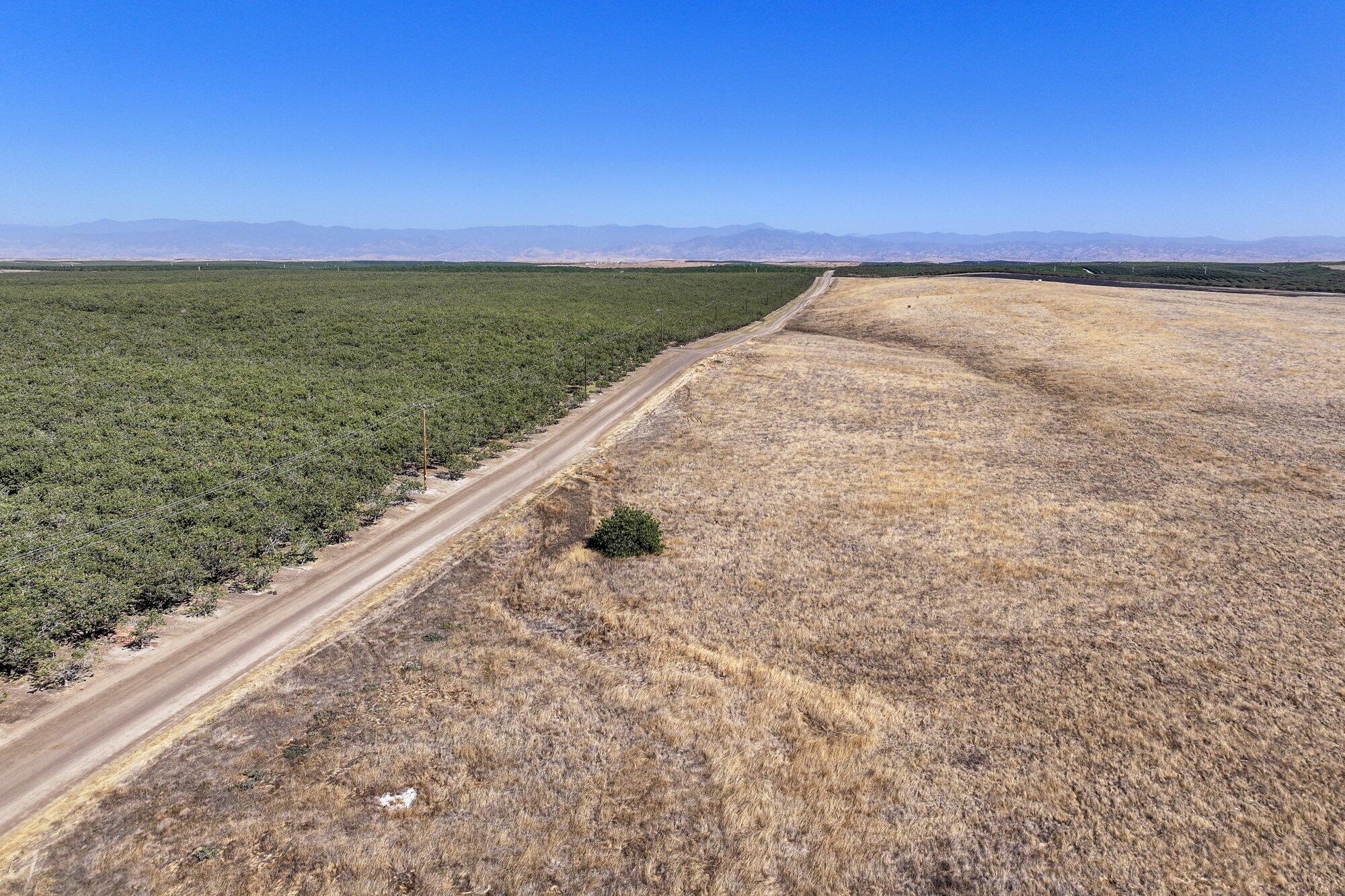 0 Hart Ave, Delano, CA 93215