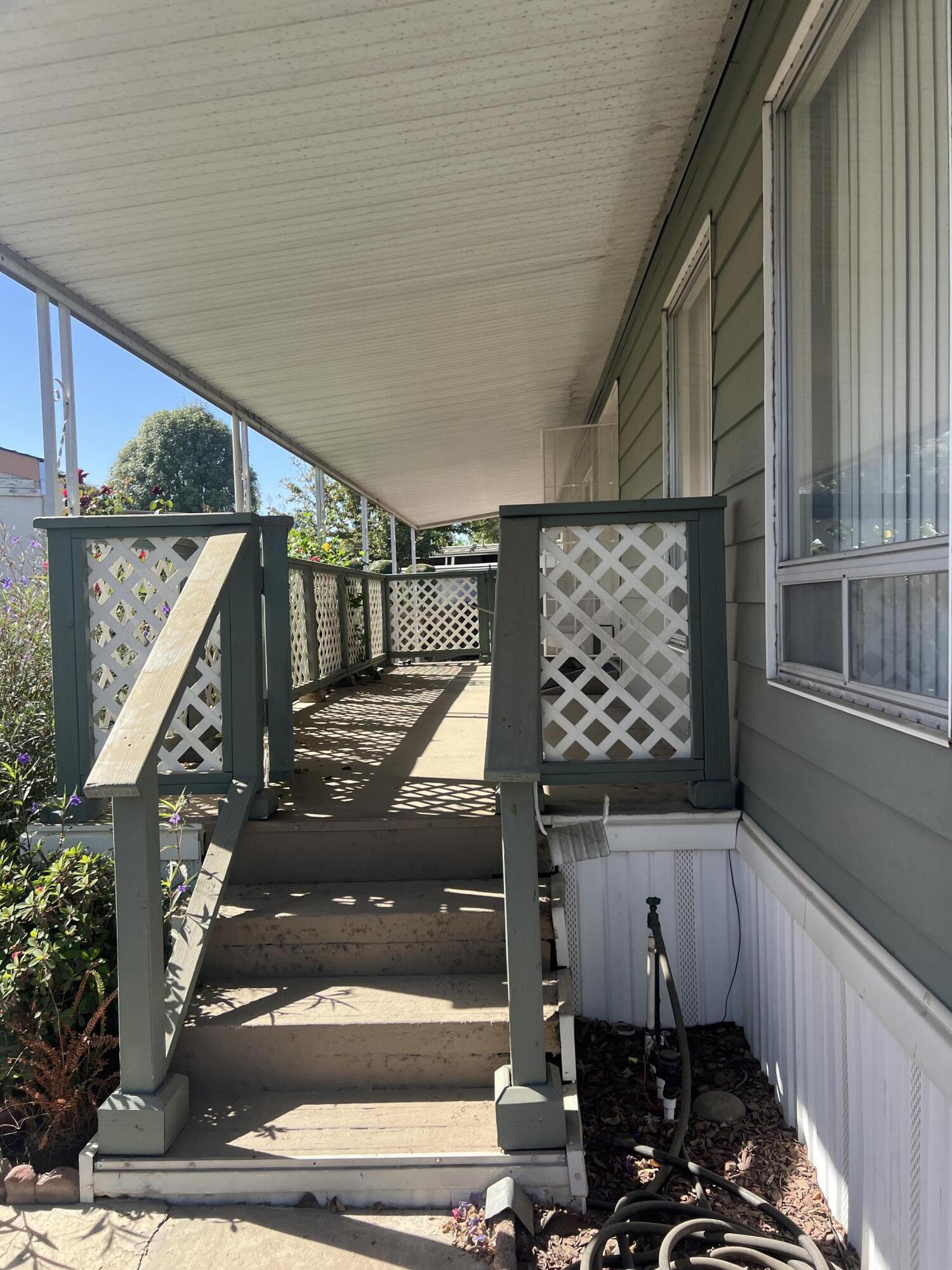 2400 W Midvalley Ave #P2, Visalia, CA 93277
