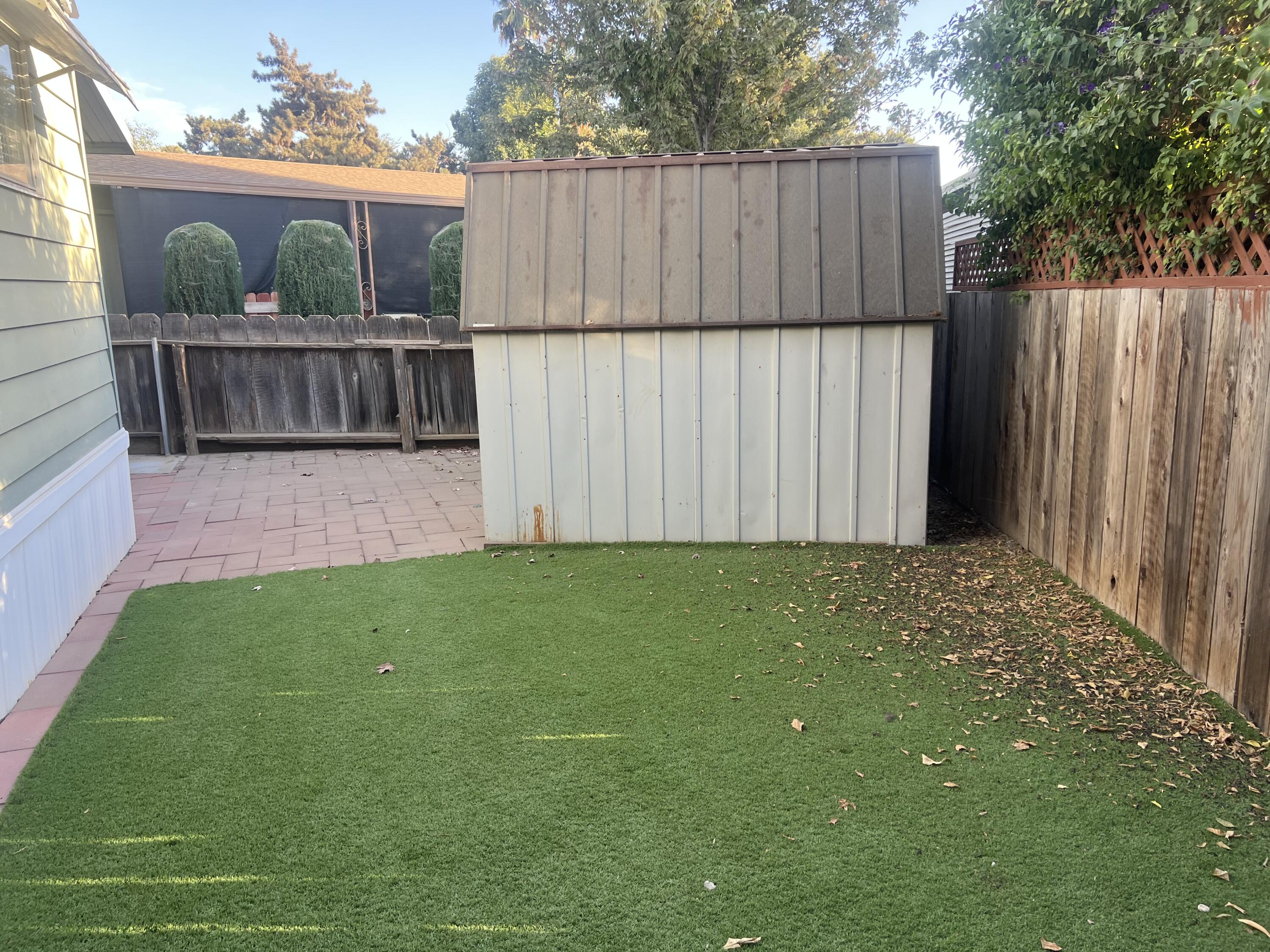 2400 W Midvalley Ave #P2, Visalia, CA 93277