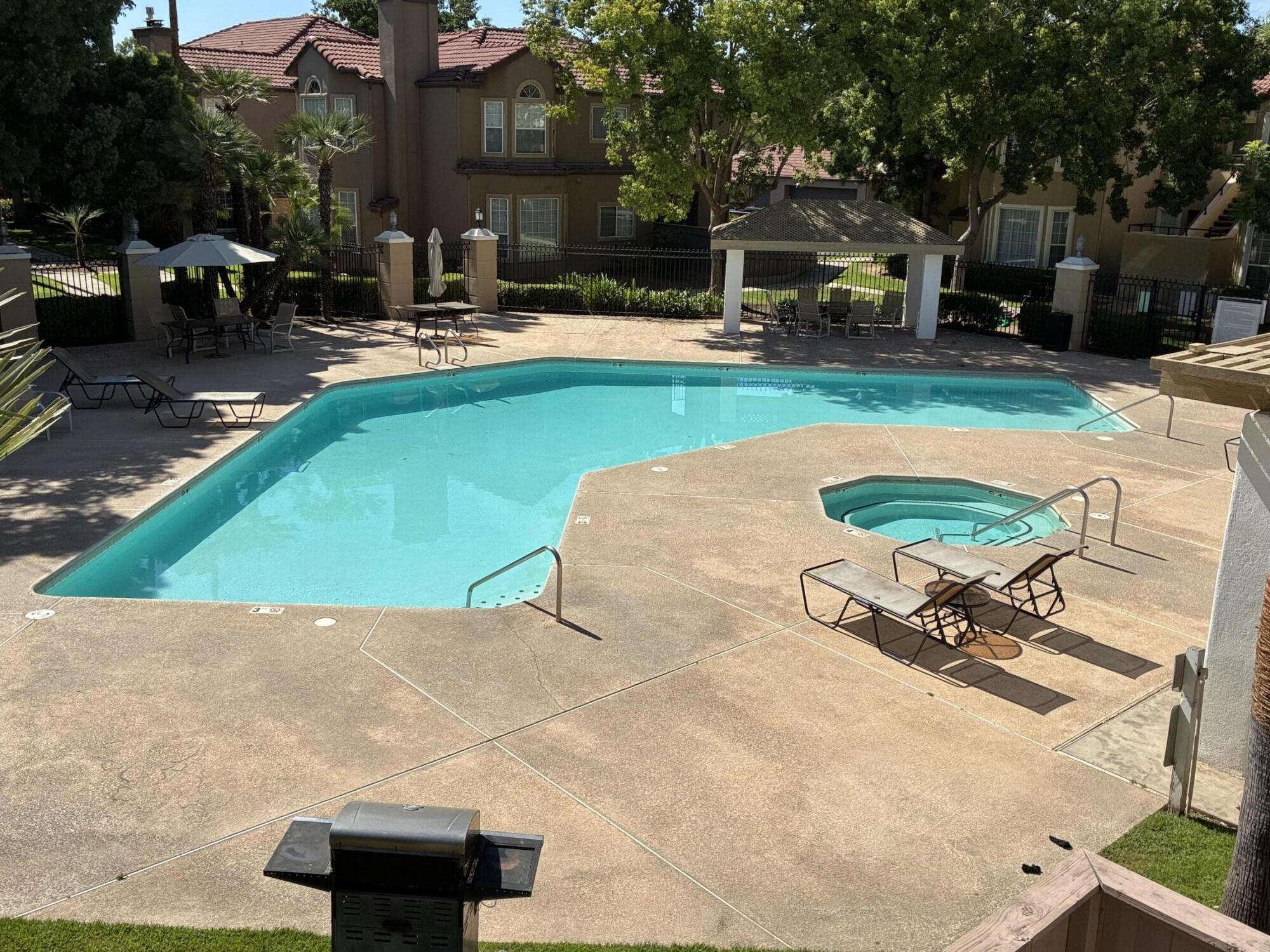8147 N Cedar Ave #201, Fresno, CA 93720