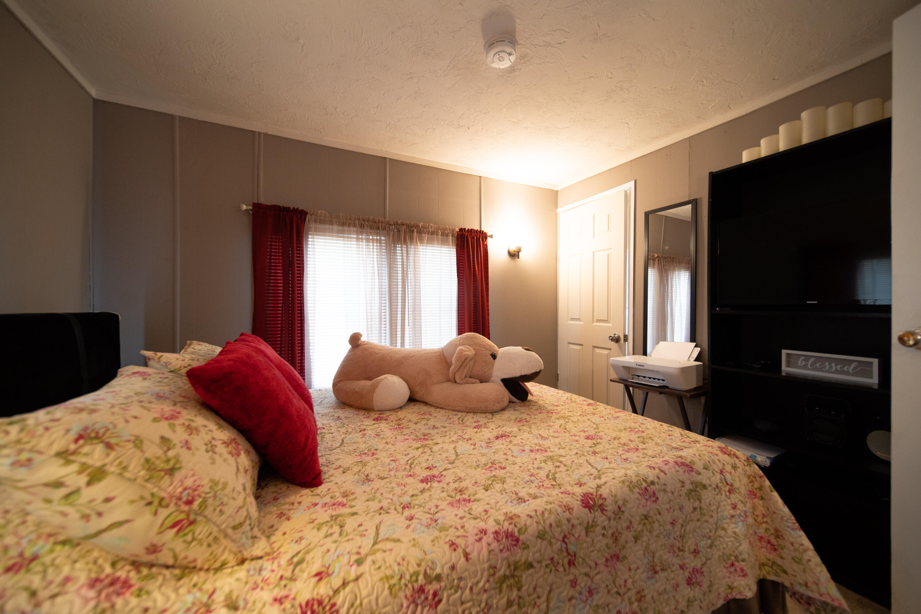 7676 N Fresno St #103, Fresno, CA 93720